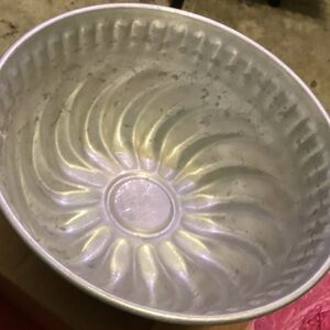 Aluminum Bundt Cake Pan